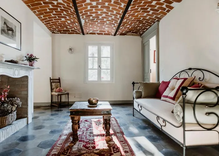 La Corte Di Lu * Rocca D'Arazzo